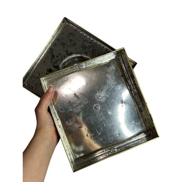 Vtg West Germany velvet embossed tin box gold tone red Colonial- 9x9x2.5 in - Picture 2 of 11